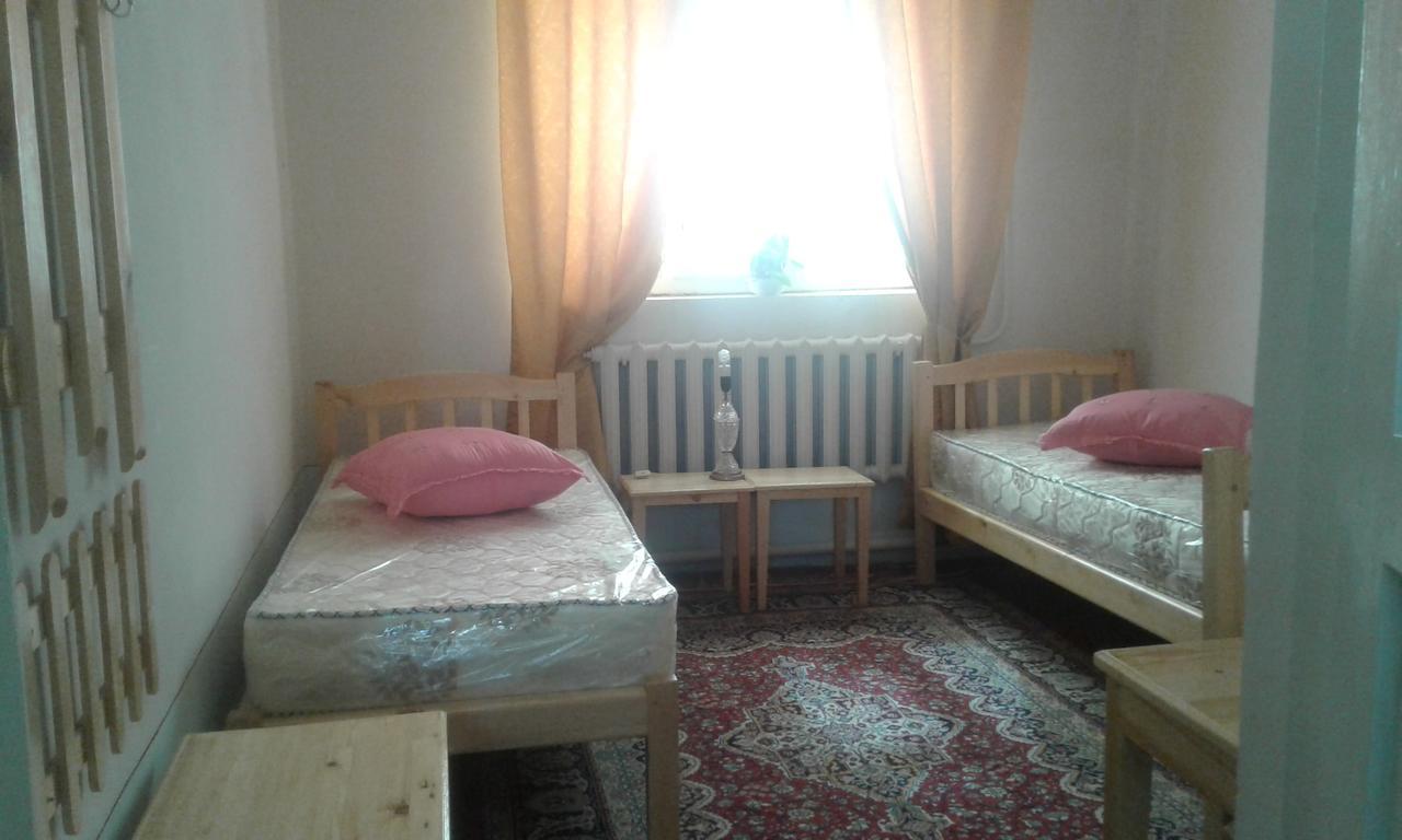 Bed and Breakfast Western House Qorowul Экстерьер фото
